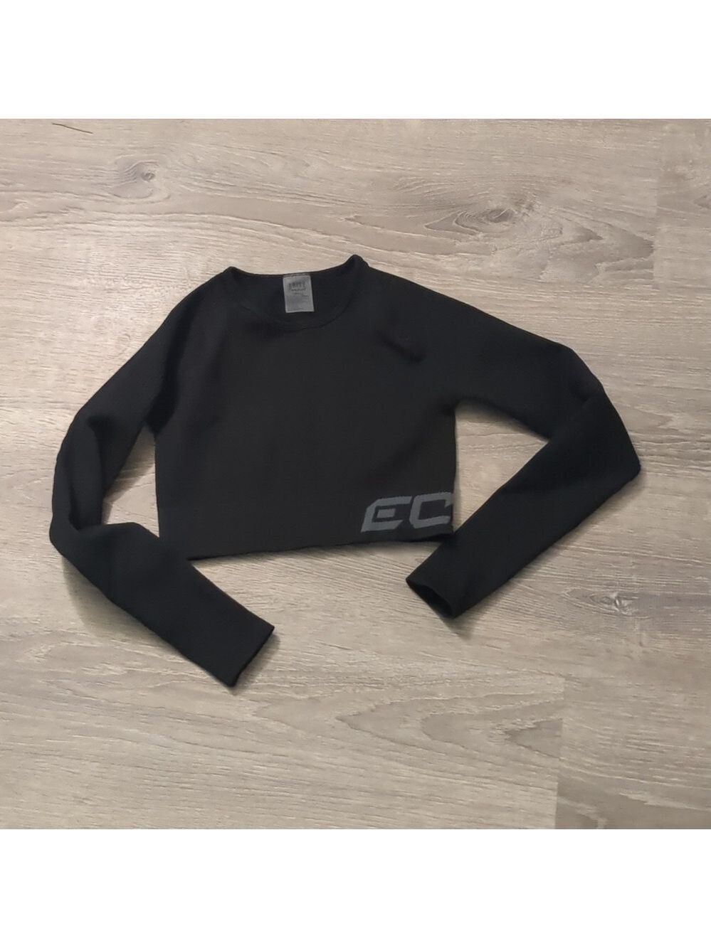Echt arise long sleeve ribbed crop top size small